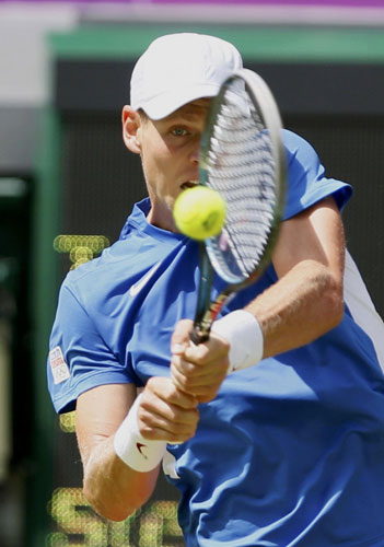 There were some major upsets on the opening day of the London 2012 Olympic Games tennis tournament at Wimbledon on Saturday with sixth seed Tomas Berdych from Czech Republic, Chinese No 1 Li Na and last year's US Open winner Samantha Stosur of Australia all crashing out of the tournament. Berdych, Li crashed out of Olympic tennis tournament