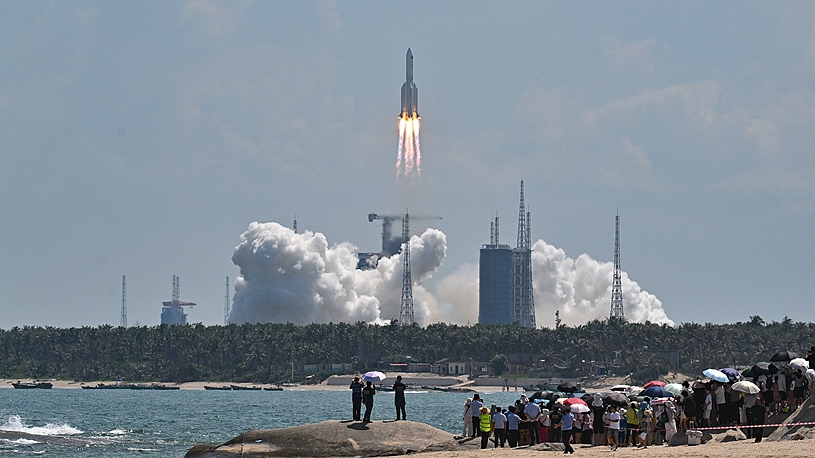 China launches new group of internet satellites