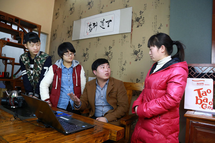 Graduate sees success by selling jade online