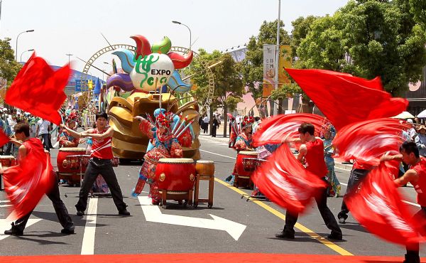 Grand parade at World Expo Park