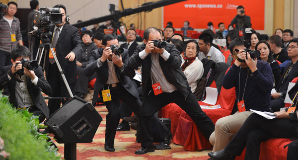 A press conference is held by the press center of the 18th CPC National Congress on CPC theory innovation in Beijing, Nov 9, 2012. Press conference on CPC theory innovation held in Beijing