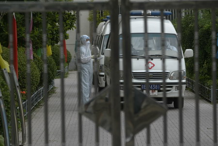 Beijing reports 1st H1N1 mass infection at school