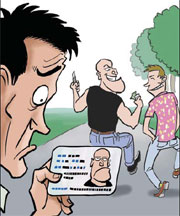 Robber flees city after giving victim his own ID