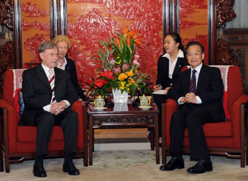 Merkel's July visit 'new starting point' for China-Germany co-op