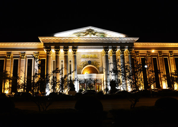 A high-end nightclub named Tianshang Renjian (meaning paradise on earth) during night time in Changshu, Jiangsu province. Great Hall of the party