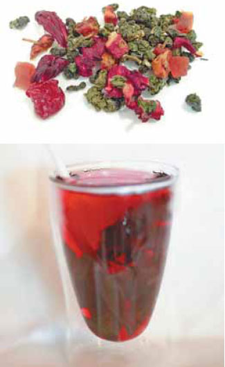 In summer, tea sommeliers concoct their own infusions, using tea and a mix of dried fruits and berries. Taste and local culture