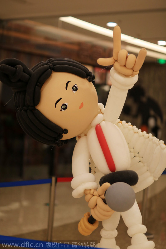 Walk down the aisle in balloon dress