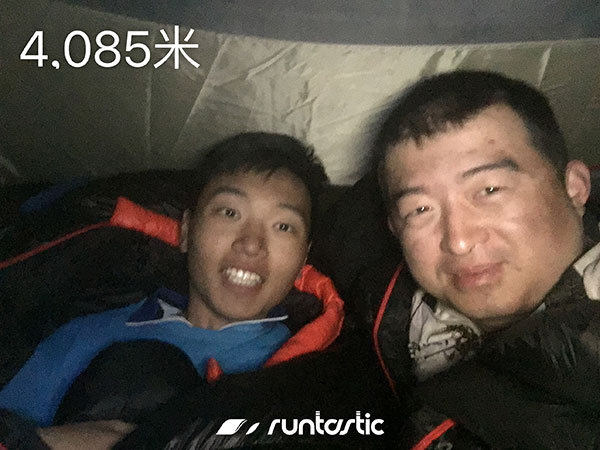 Boy, 16, cycles 3,000km from Xinjiang to Tibet