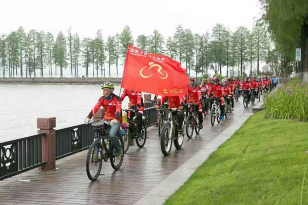 Wuhan cyclist, 68, rides across Europe in 100 days