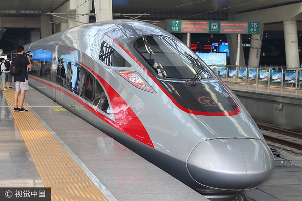 Amazing technologies on Fuxing bullet train