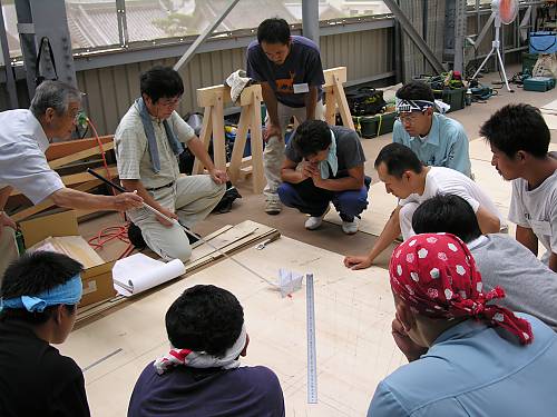 4月25至26日：不限成員名額政府間工作組召開會(huì)議，進(jìn)一步討論名錄列入機(jī)制