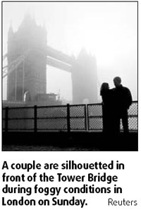 Airports remain affected after fog