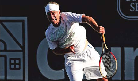 McEnroe: Sampras breathing easier as Federer stalls