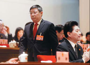 Shanghai to lure multinationals