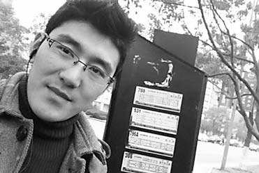 Entrepreneur takes 48 buses to go home