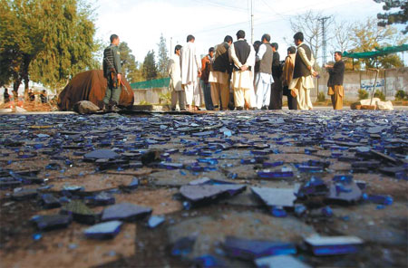 Kerry meets Afghan president