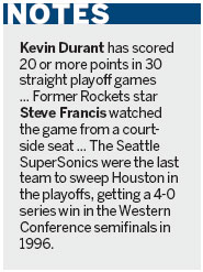 Rockets extend series with win