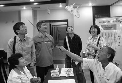 Job fair pairs handicraft masters with potential apprentices