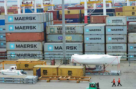 Exports, spending 'to ebb'