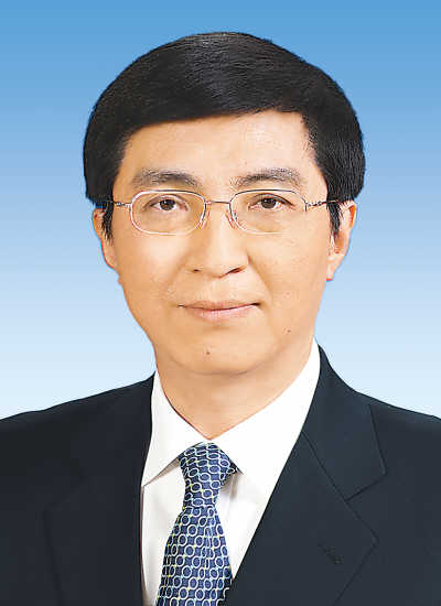 中共十八屆中央領(lǐng)導(dǎo)機構(gòu)成員簡歷