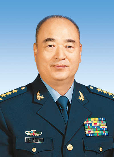 中共十八屆中央領(lǐng)導(dǎo)機(jī)構(gòu)成員簡歷