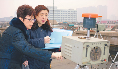 新春走基層 PM2.5監(jiān)測(cè) 三分法得出空氣質(zhì)量報(bào)告