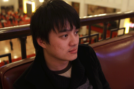 兩會上的帥哥記者