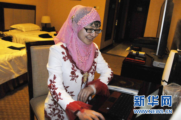 畢紅珍代表:“我會(huì)始終關(guān)注基層,會(huì)繼續(xù)為農(nóng)民講實(shí)話”