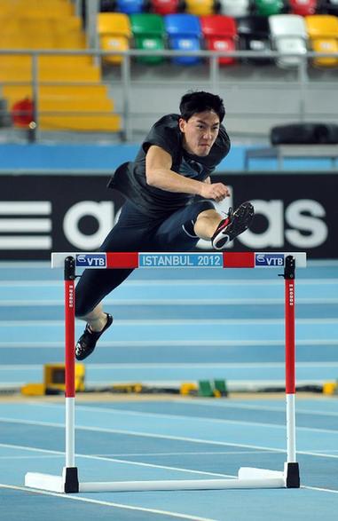 政協委員劉翔訓練忙 備戰(zhàn)田聯室內錦標賽