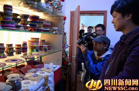 牧民定居后孩子最受益 走進(jìn)下哈拉瑪村