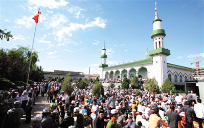 寧夏穆斯林歡度開齋節(jié)