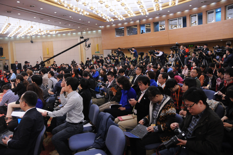 《國務院機構改革和職能轉變方案》有關內(nèi)容和考慮答記者問