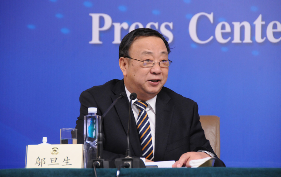 全國政協(xié)十二屆一次會(huì)議第二場(chǎng)記者會(huì)主持人鄔旦生