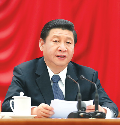 十八屆二中全會舉行中央政治局主持會議習近平作重要講話