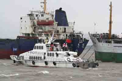 臺(tái)風(fēng)“莫拉克”來(lái)襲 福建成功化解船舶走錨等險(xiǎn)情5起