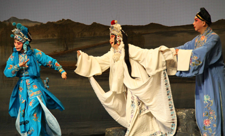 國家級名家獻(xiàn)演經(jīng)典傳統(tǒng)折子戲亮相福州