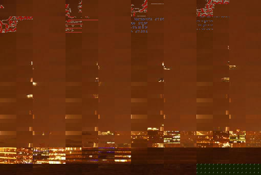 組圖:澳門舉行當?shù)刈畲笠?guī)模煙花表演