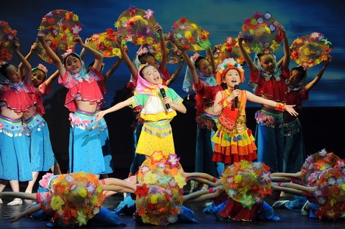 大陸和平小天使在臺(tái)舉行專場(chǎng)演出