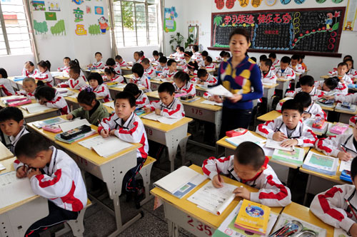 十萬(wàn)外來(lái)工子女晉江喜上學(xué)