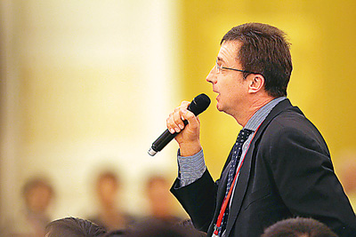 外媒關(guān)注中國經(jīng)濟轉(zhuǎn)型:告別GDP“保八”膜拜