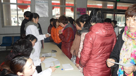 原陽縣：232名鄉(xiāng)村“女干部”健康過三八節(jié)