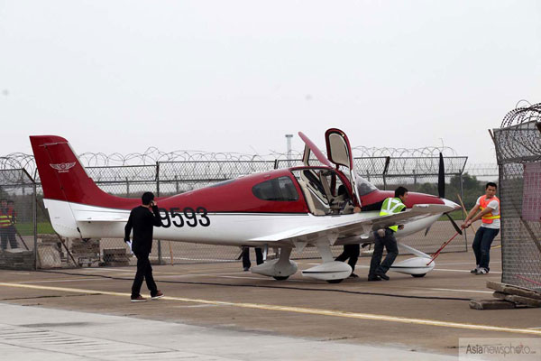 國(guó)內(nèi)首家私人飛機(jī)4S店在珠海營(yíng)業(yè)