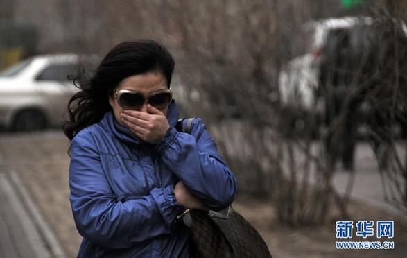 “雨雪風(fēng)沙齊至”：最近天氣有點(diǎn)亂 出門請注意