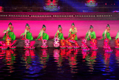 中國泰州：第四屆水城水鄉(xiāng)國際旅游節(jié)隆重開幕