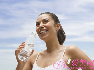 喝水并不是越多越好!剖析飲水的四大誤區(qū)