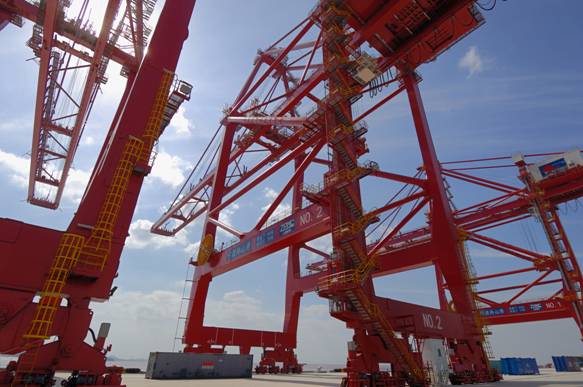 加快港航建設(shè) 打造舟山國(guó)際物流島