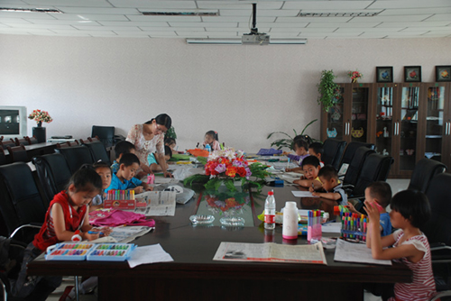 青河縣：幼兒暑假業(yè)余文化生活放光彩