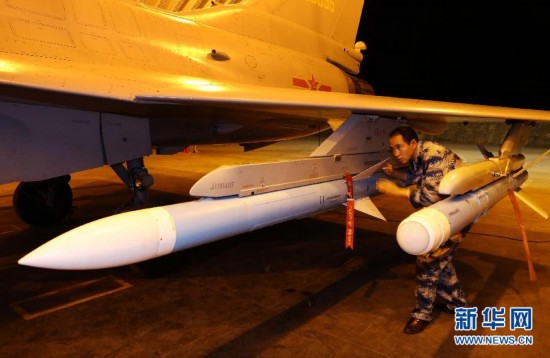 駐滇航空兵三代戰(zhàn)機(jī)夜間緊急出擊