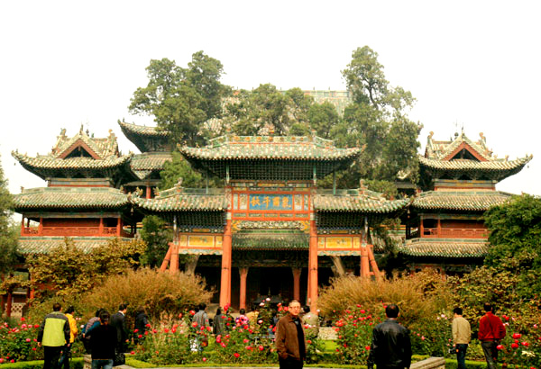 念一代忠義武圣 看千年關(guān)帝廟宇