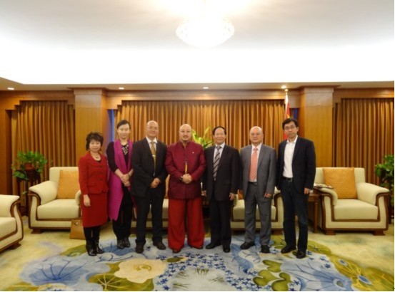 華駐洛杉磯總領(lǐng)事晤白瑪奧色